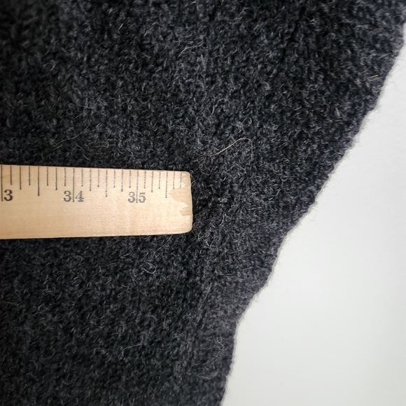 Peruvian Trading Co. Poncho Women's One Size Gray Alpaca Wool Aztec Fringe - Picture 9 of 12